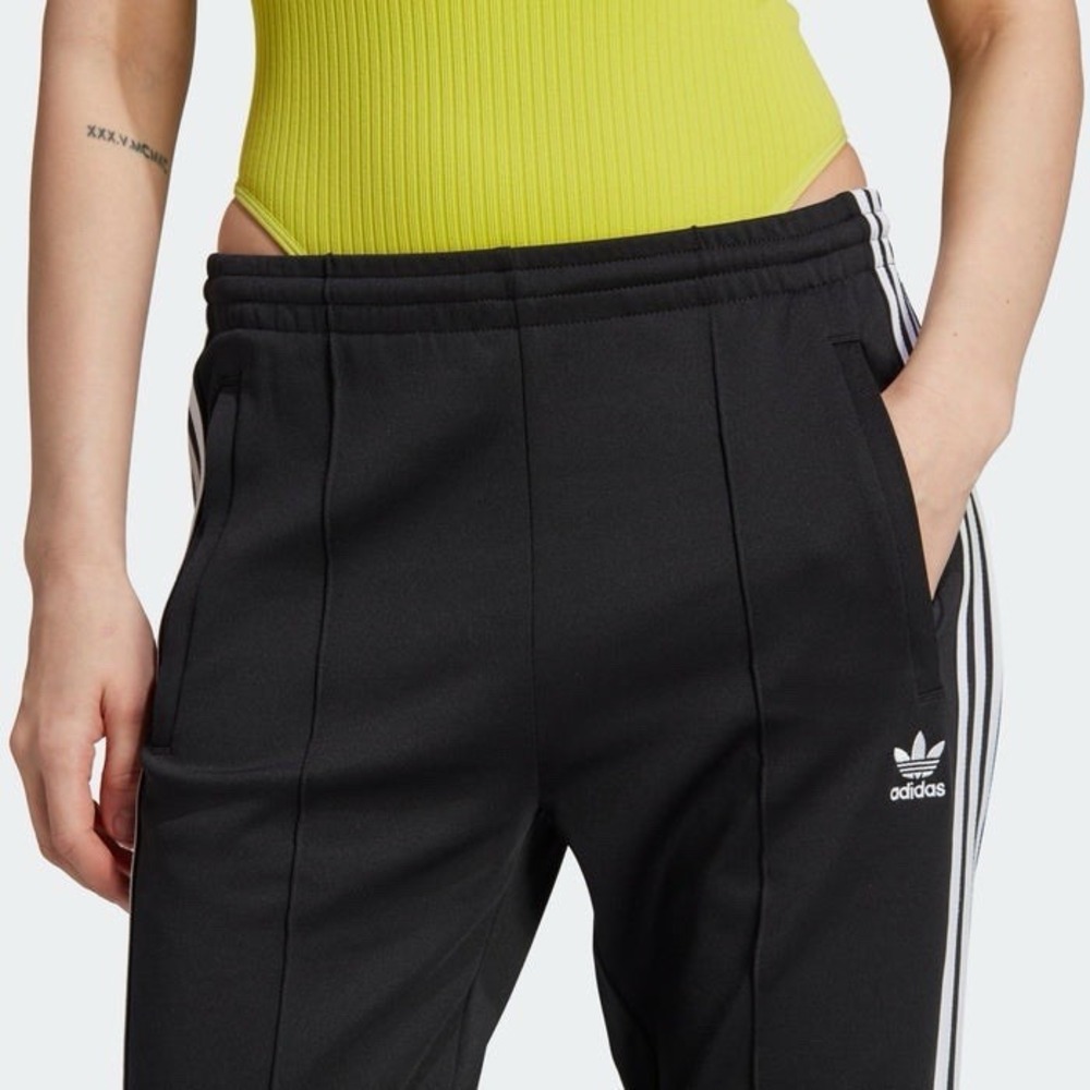 Adidas Womens Size 2XS SST Track Pants Pockets 3 Stripe Black White Slim IK6600 - Picture 6 of 9